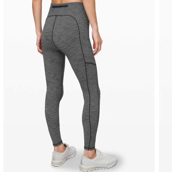 Lululemon Speed Up Tight 28" *Full-On Luxtreme Luon Variegated Knit Black Size 8 - Picture 1 of 6